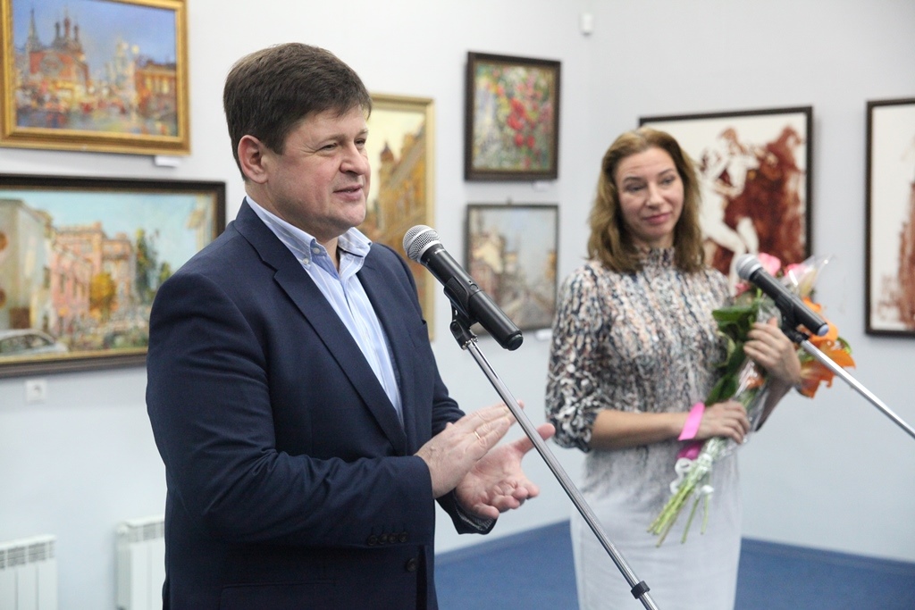 Открытие выставки «Города, цветы и люди» Открытие выставки «Города, цветы и люди»