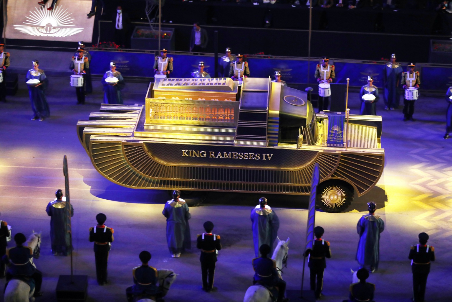 Уникальное историческое событие - «Золотой парад фараонов» Уникальное историческое событие - «Золотой парад фараонов»